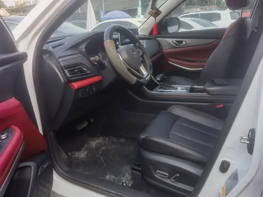 2023 CHANGAN CS75 thumbnail 4