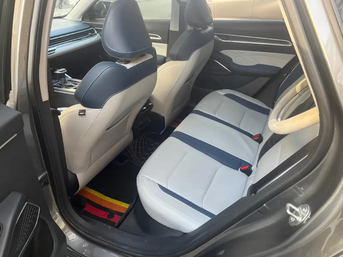 2022 Geely Emgrand L 1.4T 141HP L4 CVT,autocango,china used car exporter,china ev exporter,chinese used car exporter,chinese used ev exporter