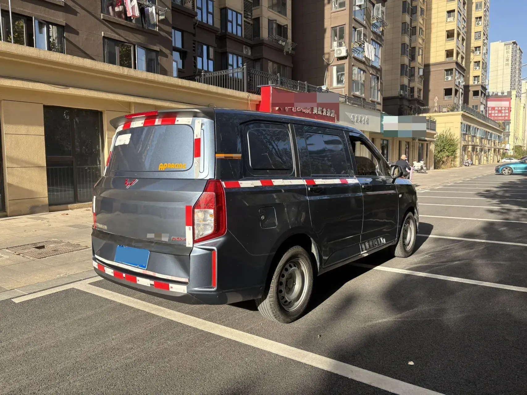 2019 WULING HONGGUANG thumbnail 4