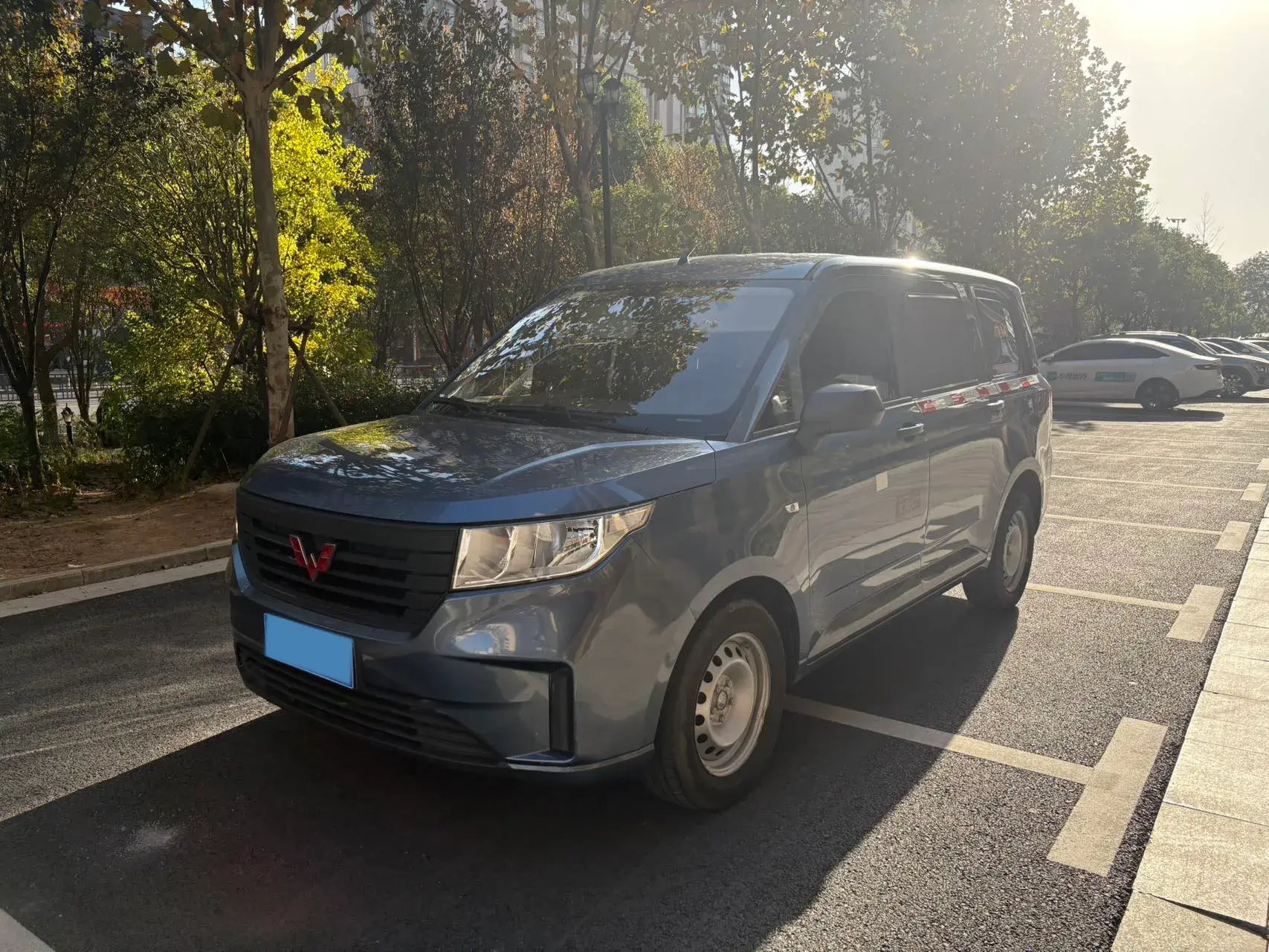 2019 WULING HONGGUANG view 1