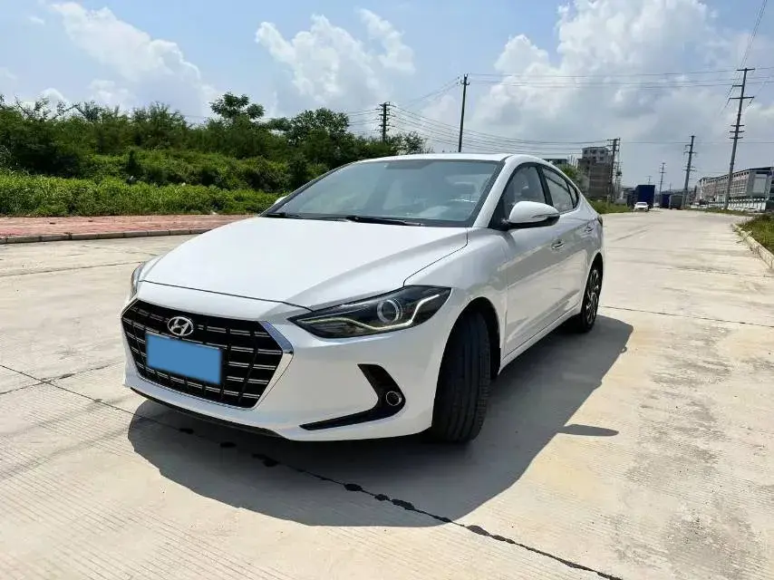 2020 Hyundai Elantra 1.4T 130HP L4 7DCT