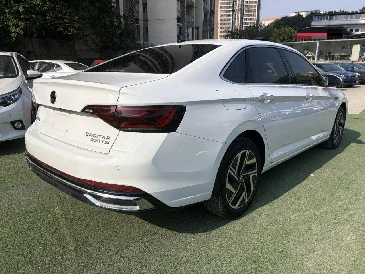 2023 VOLKSWAGEN SAGITAR thumbnail 4