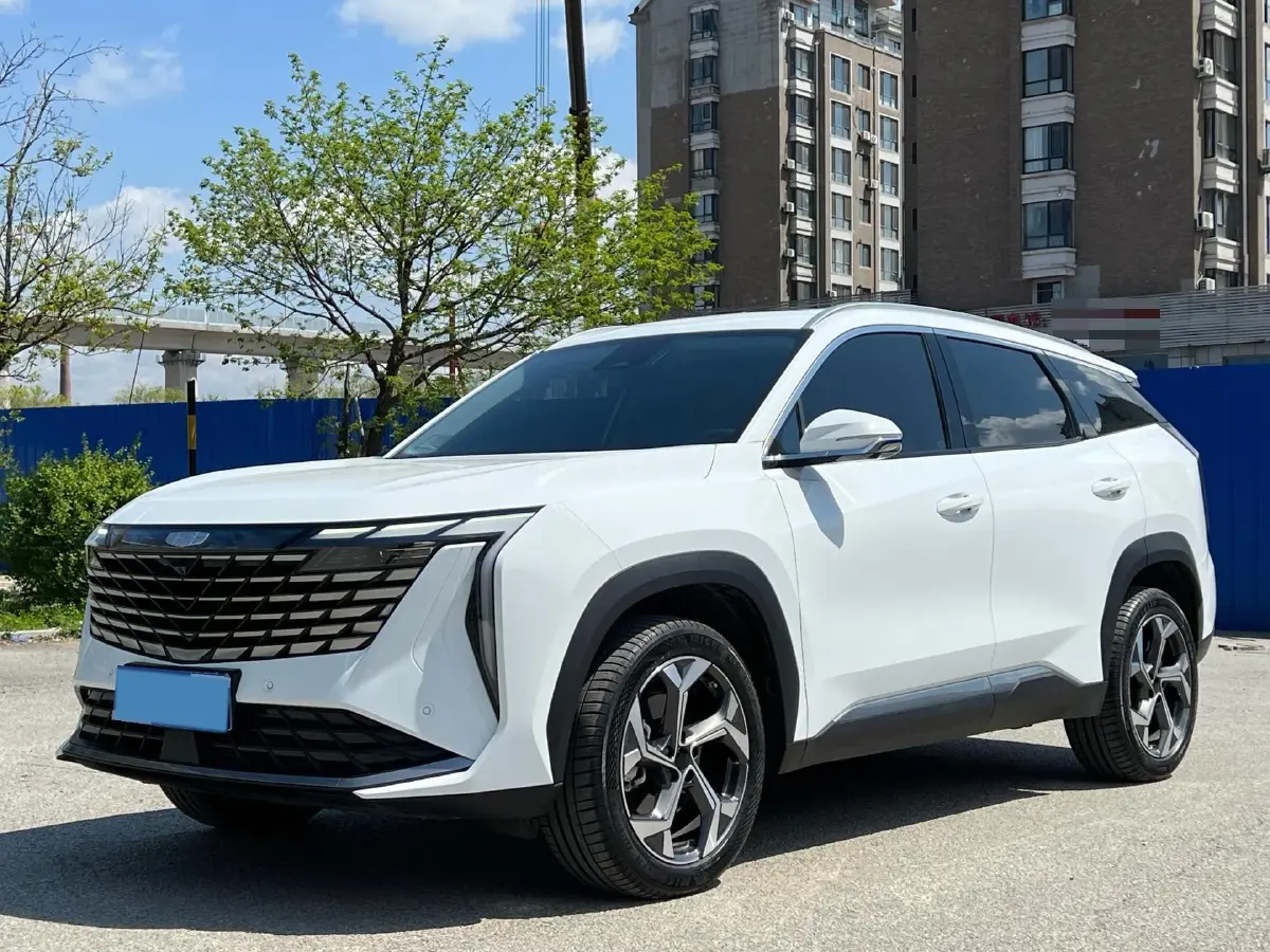 2023 Geely StarRay 1.5T 181HP L4 7DCT