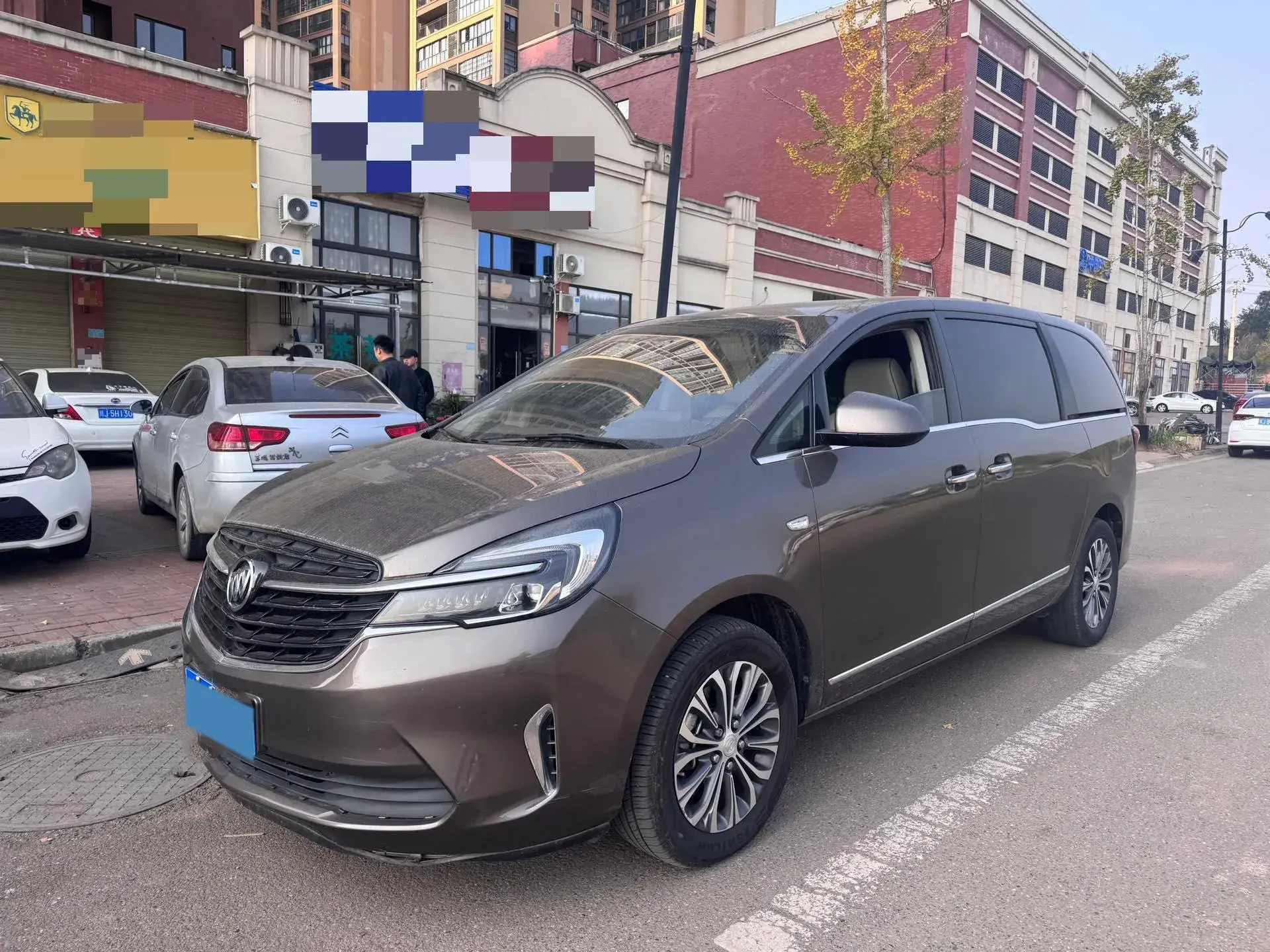 2021 BUICK GL8 view 1