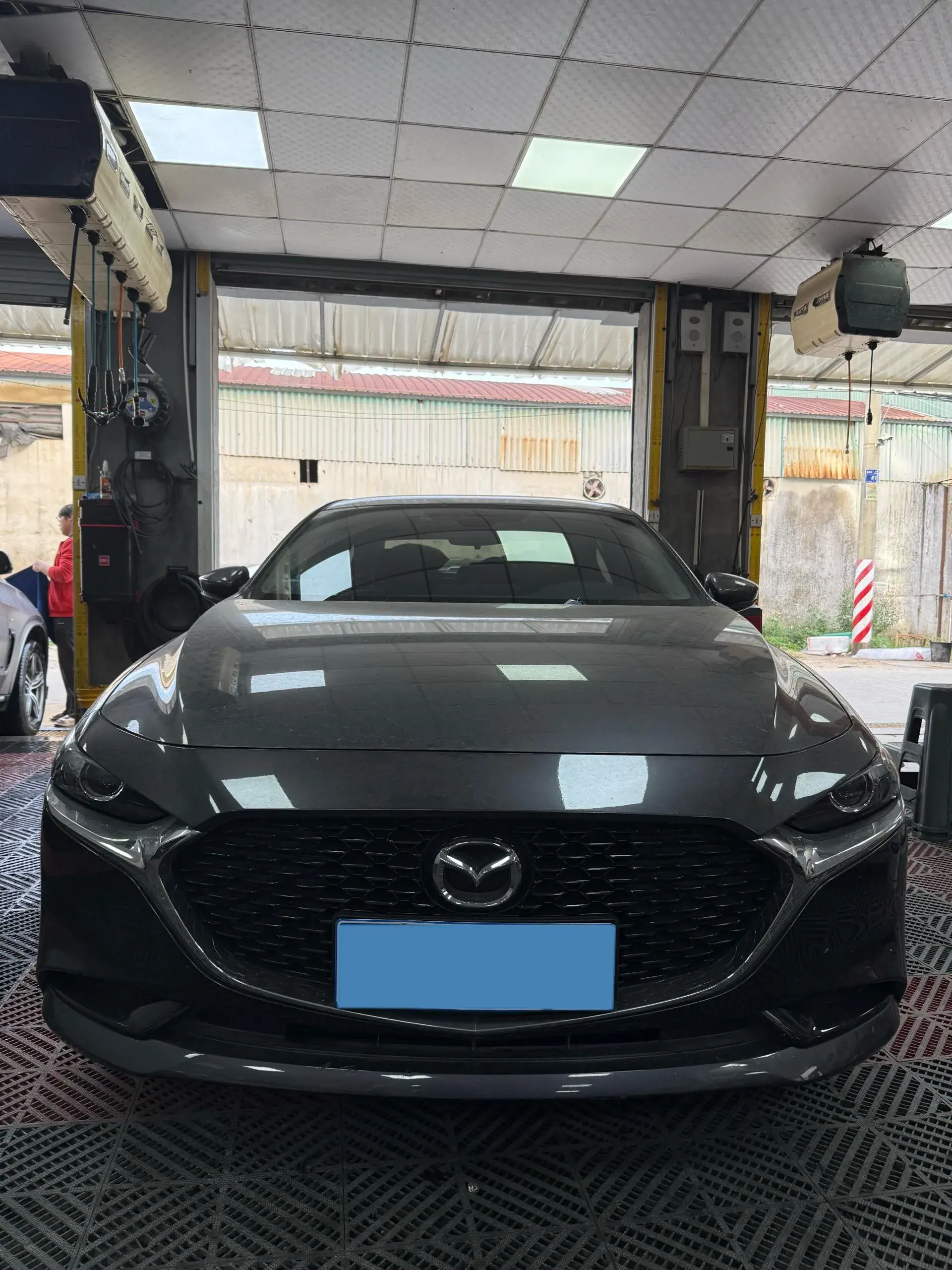 2023 MAZDA 3 thumbnail 3