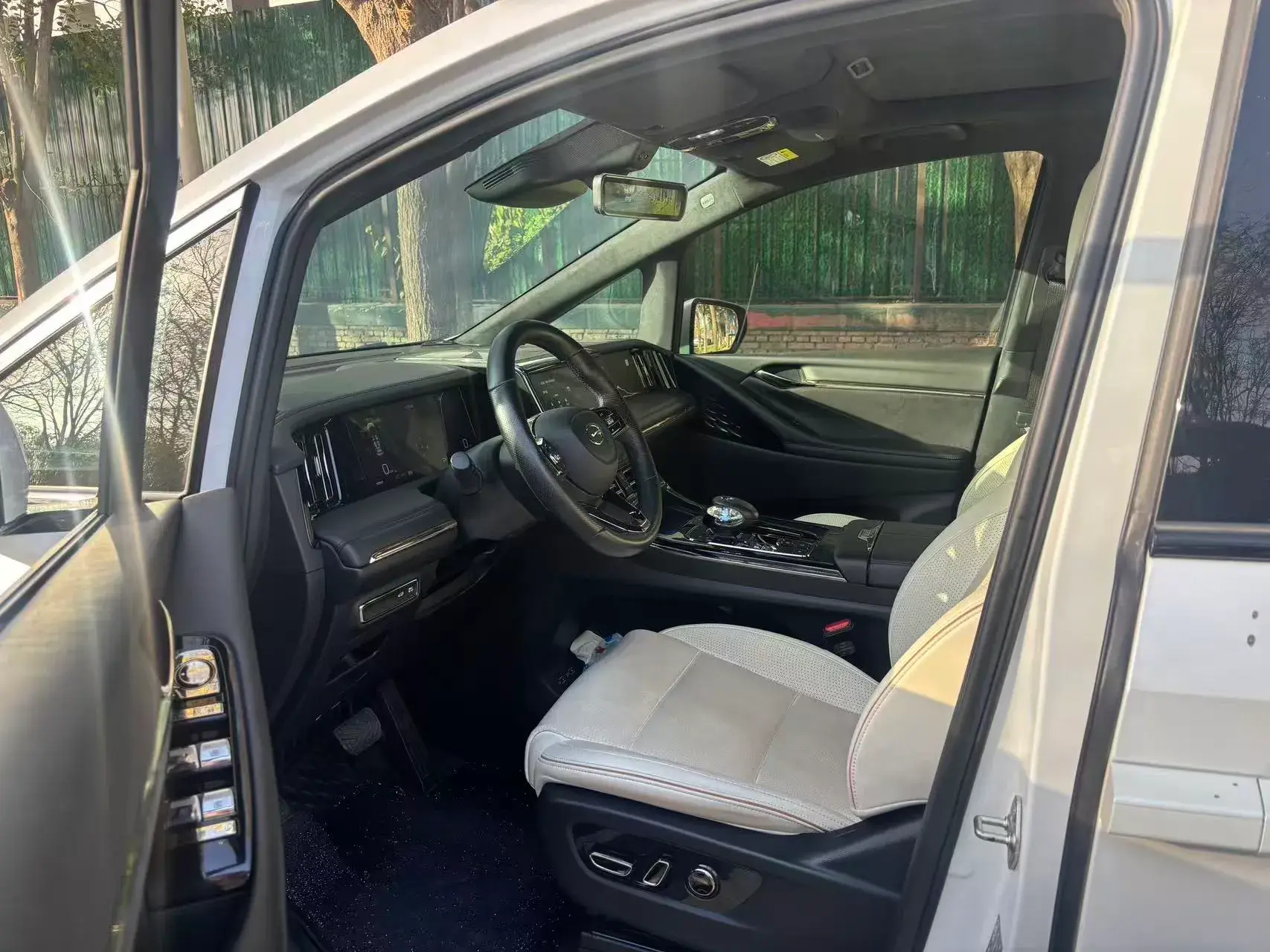 2023 GAC TRUMPCHI thumbnail 4