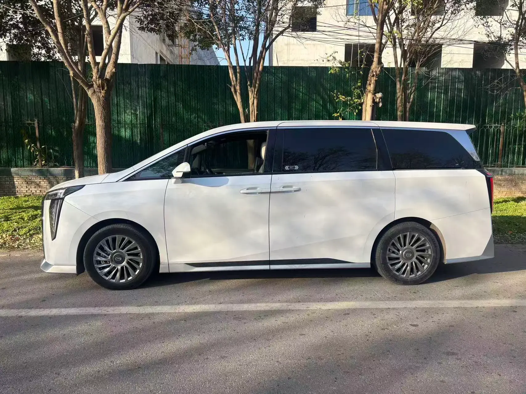 2023 GAC TRUMPCHI thumbnail 2