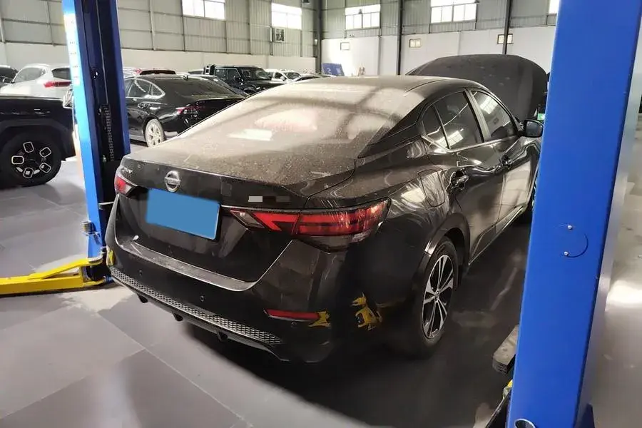 2022 NISSAN SYLPHY thumbnail 3