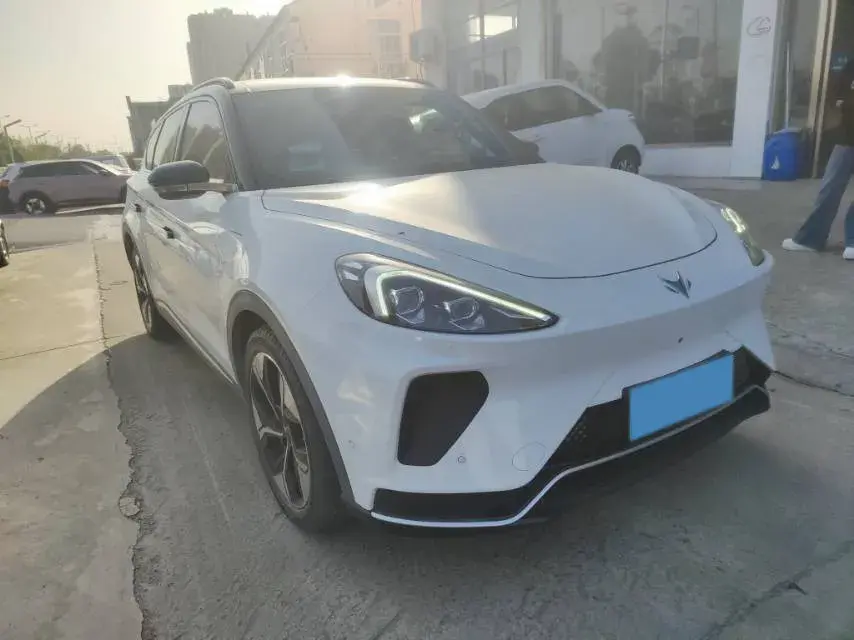 2022 ARCFOX ΑT thumbnail 2