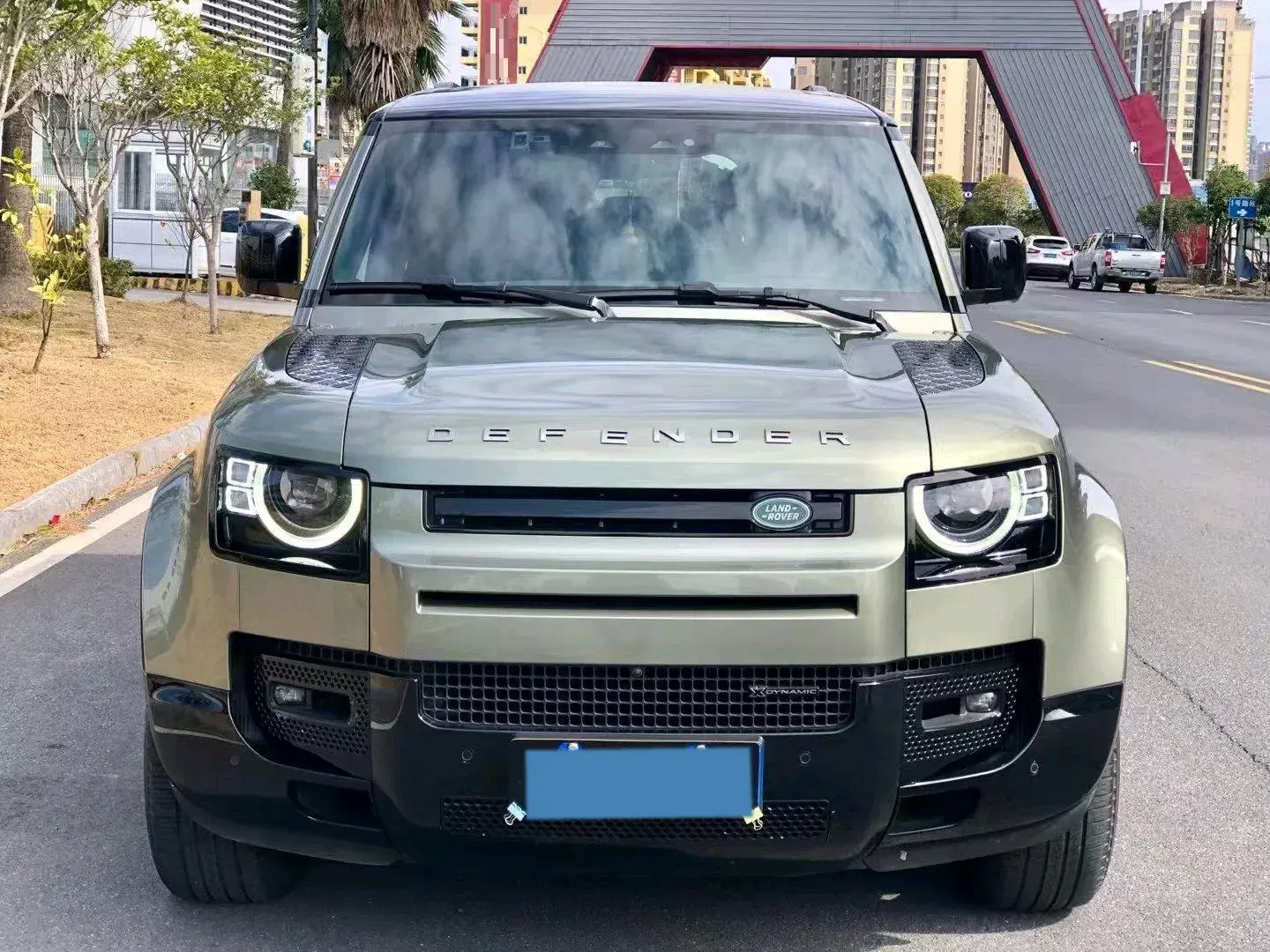 2023 LAND ROVER thumbnail 2
