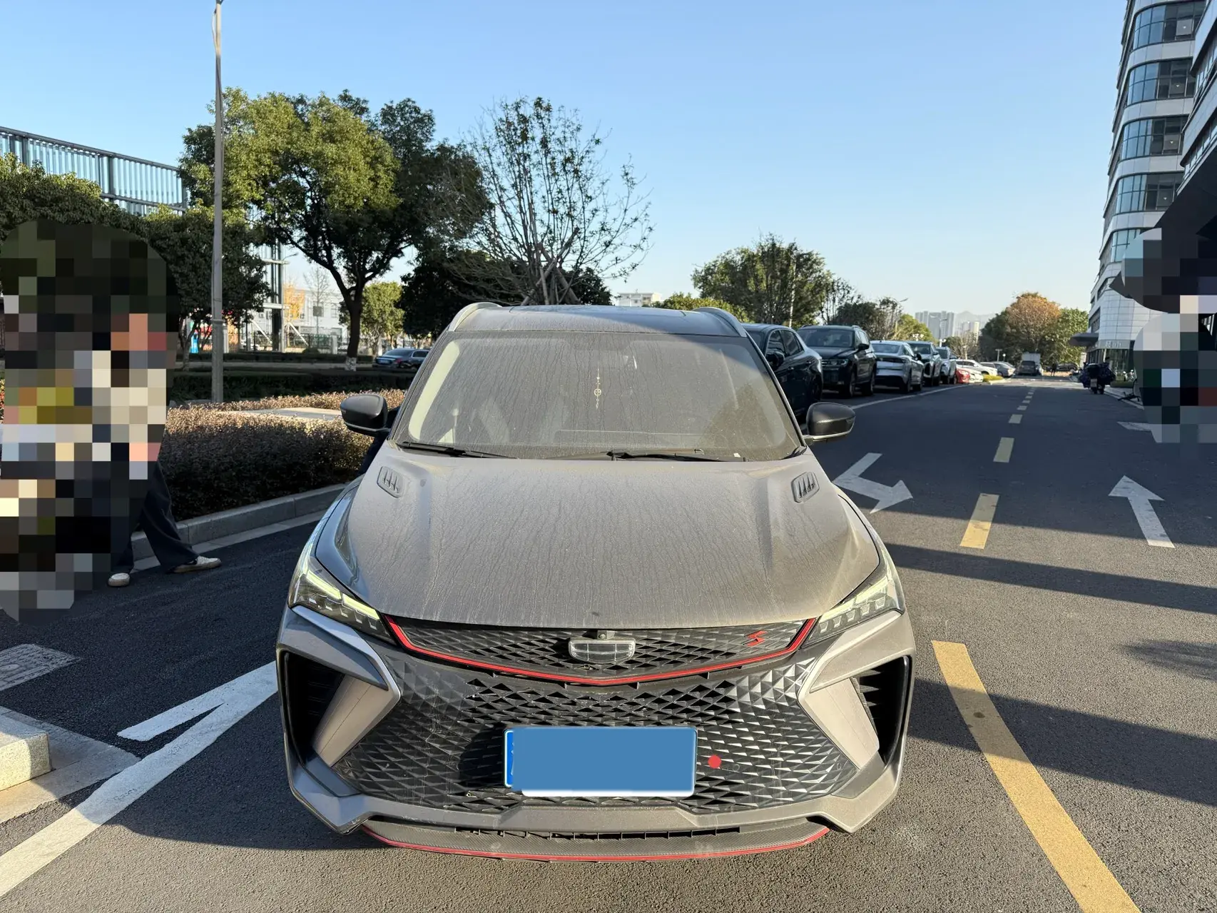 2022 GEELY COOLRAY thumbnail 2