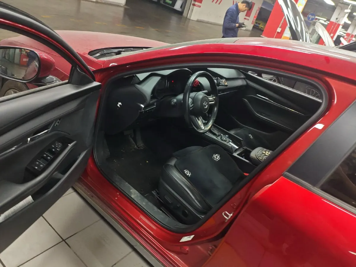 2021 Mazda 3 Axela 2.0L 158HP L4 6AT,autocango,china used car exporter,china ev exporter,chinese used car exporter,chinese used ev exporter