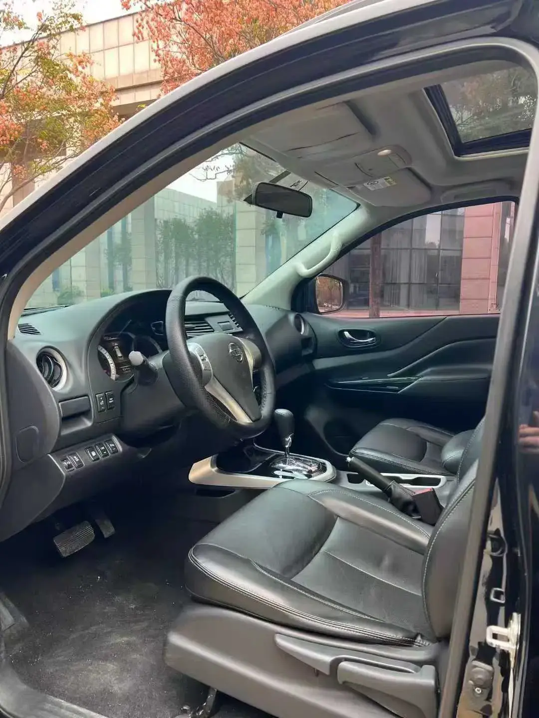 2020 NISSAN TERRA thumbnail 2