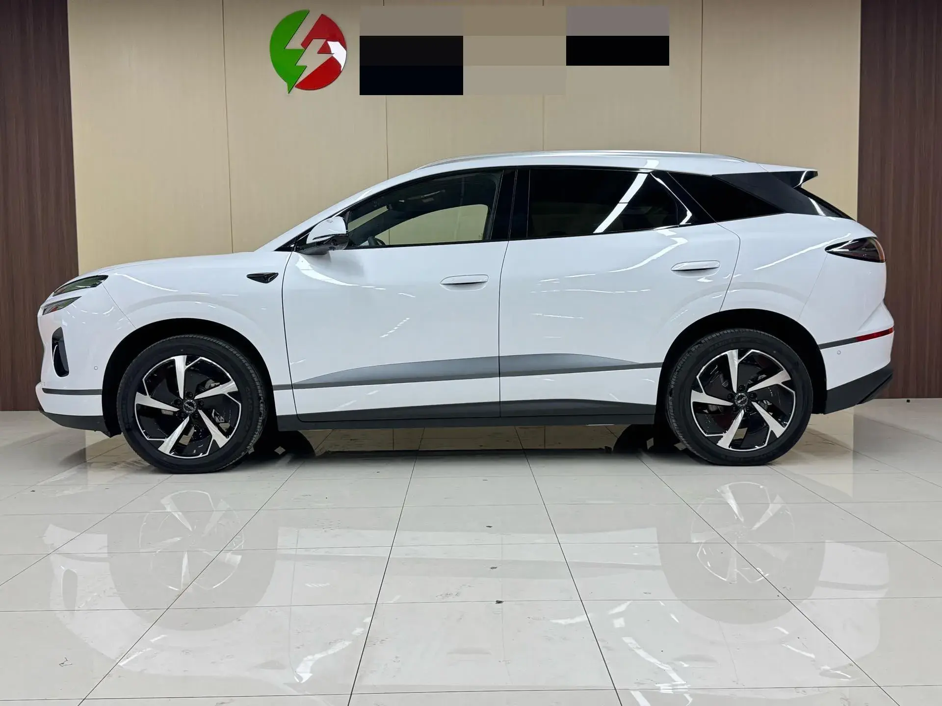 2025 BYD SEA thumbnail 2