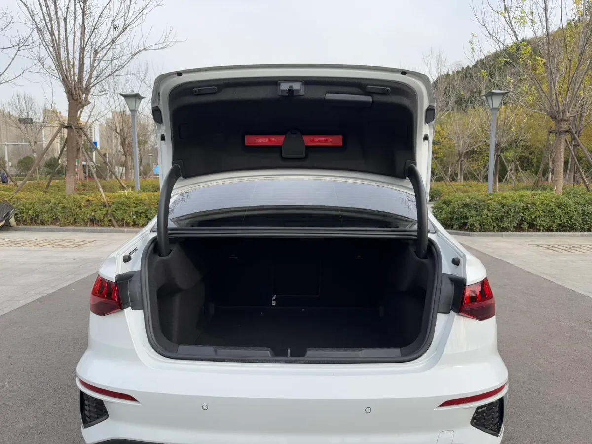 2022 Audi A3 1.4T 150HP L4 7DCT,autocango,china used car exporter,china ev exporter,chinese used car exporter,chinese used ev exporter