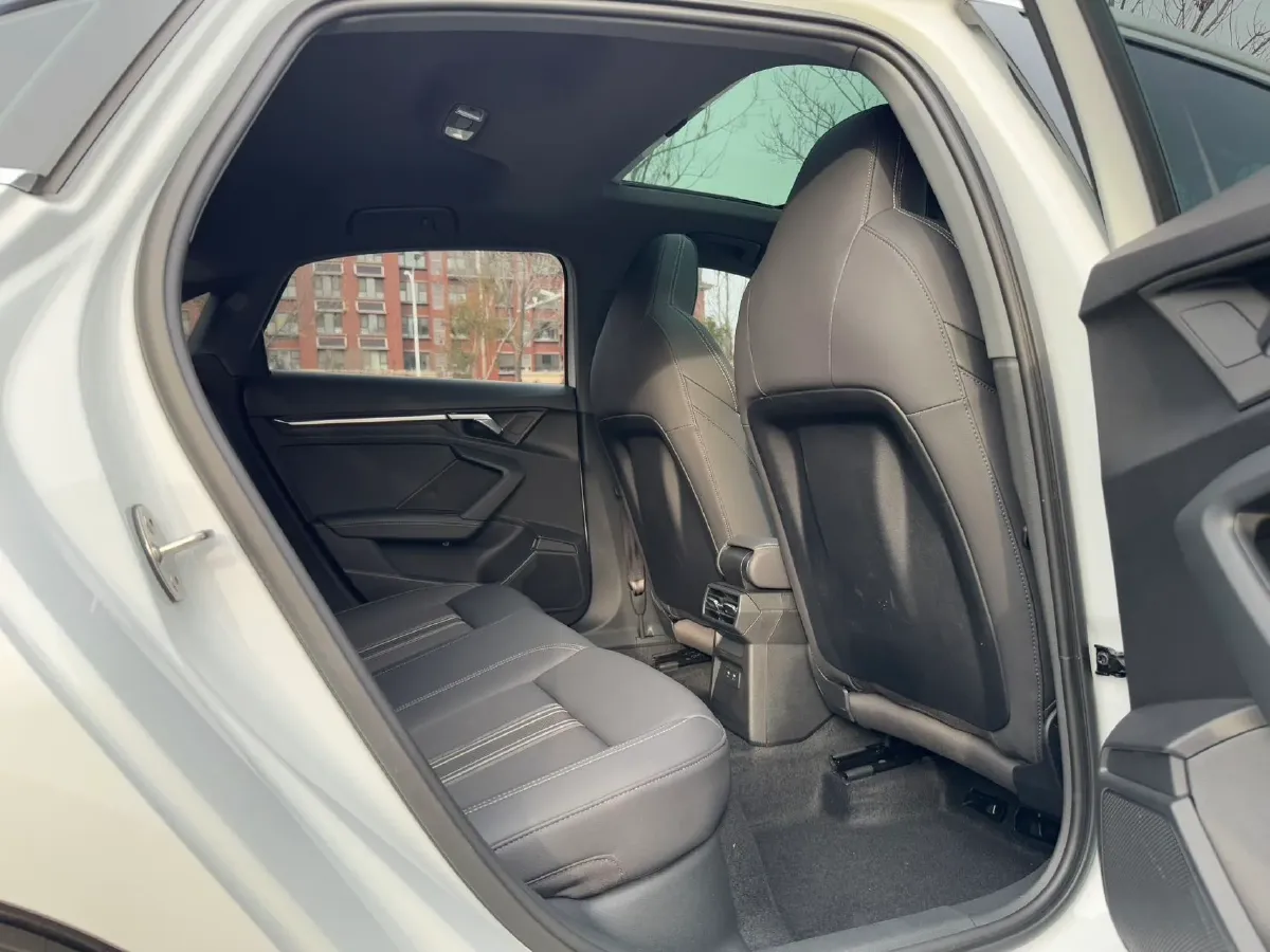 2022 Audi A3 1.4T 150HP L4 7DCT,autocango,china used car exporter,china ev exporter,chinese used car exporter,chinese used ev exporter