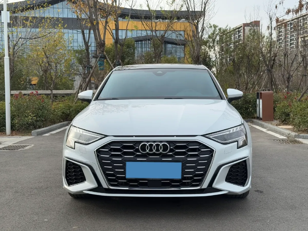 2022 Audi A3 1.4T 150HP L4 7DCT,autocango,china used car exporter,china ev exporter,chinese used car exporter,chinese used ev exporter