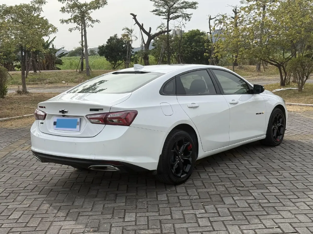 2019 Chevrolet Malibu XL 2.0T 241HP L4 9AT,autocango,china used car exporter,china ev exporter,chinese used car exporter,chinese used ev exporter