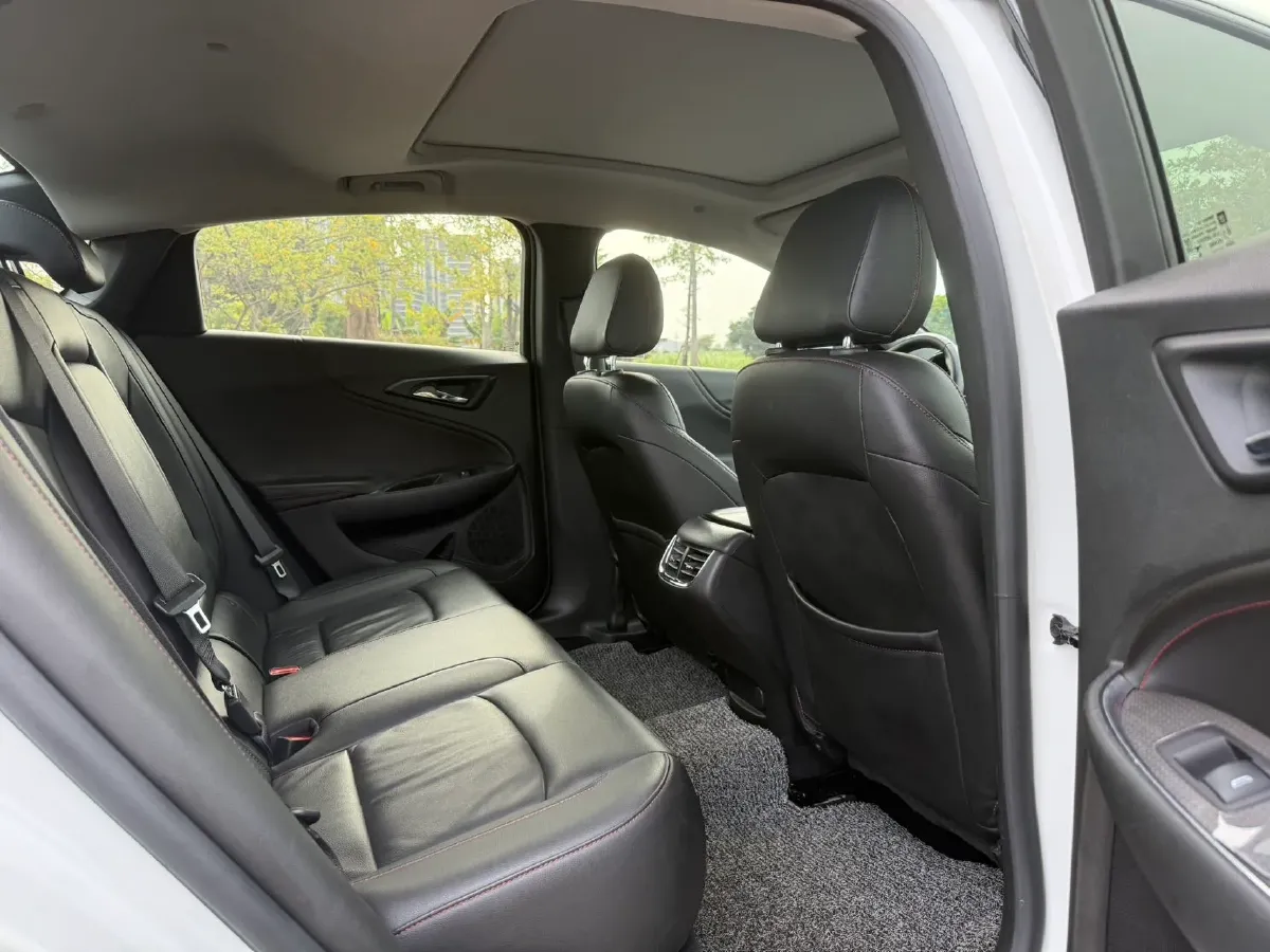 2019 Chevrolet Malibu XL 2.0T 241HP L4 9AT,autocango,china used car exporter,china ev exporter,chinese used car exporter,chinese used ev exporter