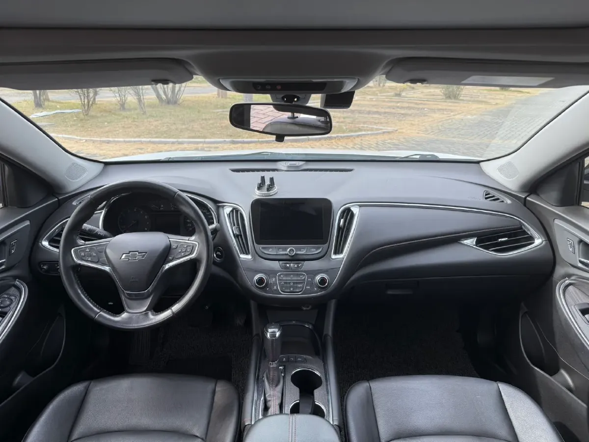 2019 Chevrolet Malibu XL 2.0T 241HP L4 9AT,autocango,china used car exporter,china ev exporter,chinese used car exporter,chinese used ev exporter