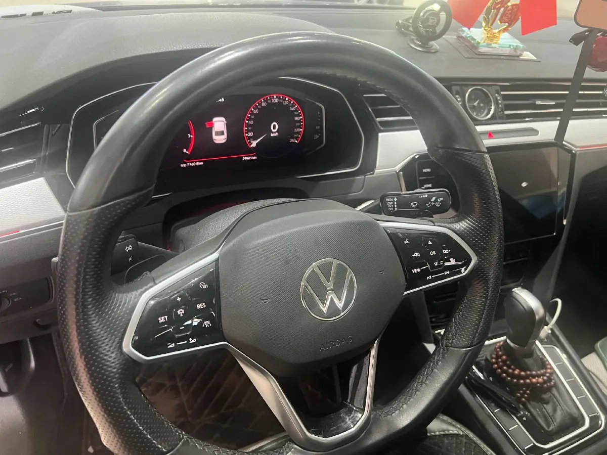 2020 Volkswagen Magotan 2.0T 186HP L4 7DCT,autocango,china used car exporter,china ev exporter,chinese used car exporter,chinese used ev exporter