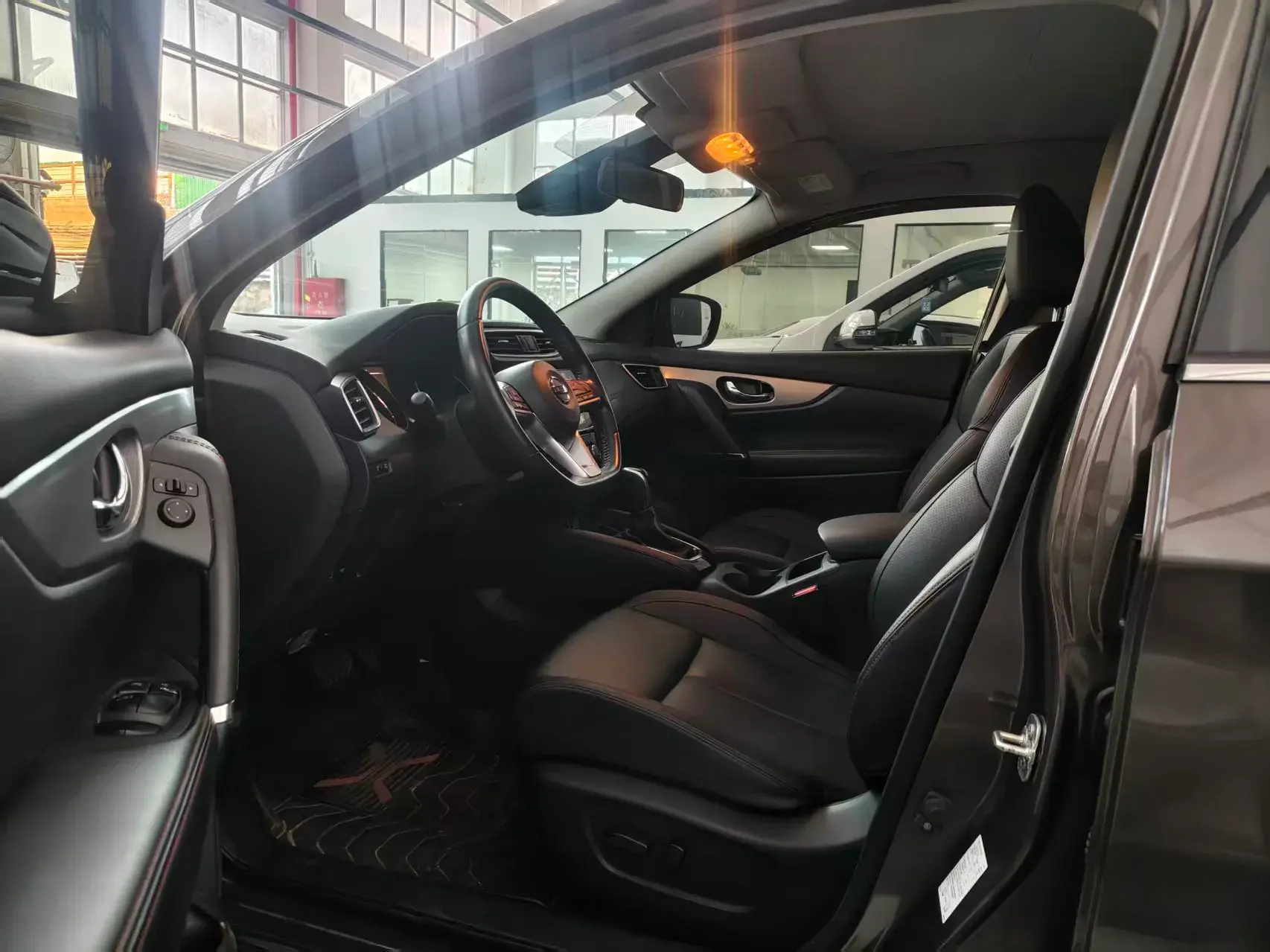 2022 NISSAN QASHQAI thumbnail 3