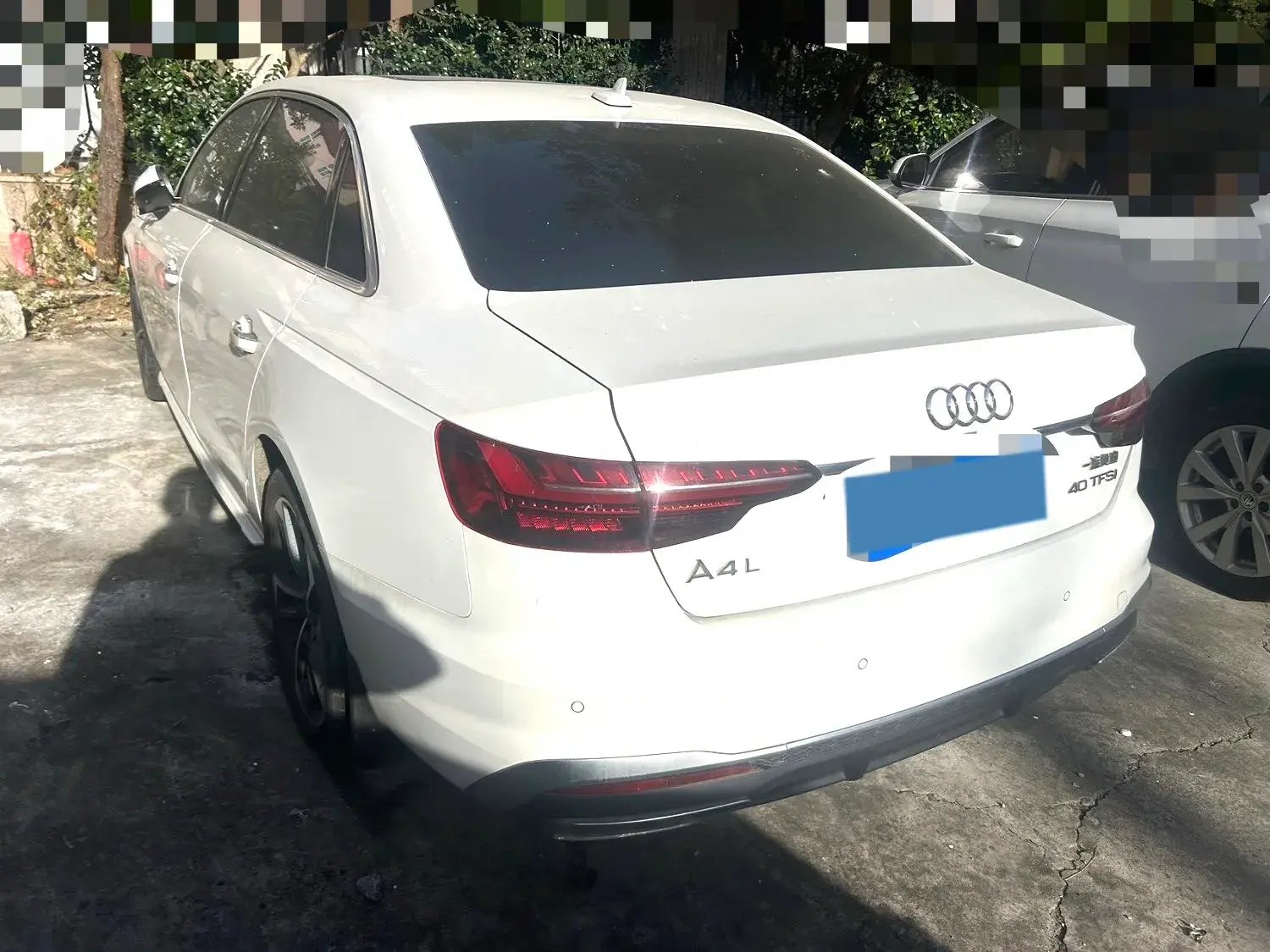 2022 AUDI A4L thumbnail 3