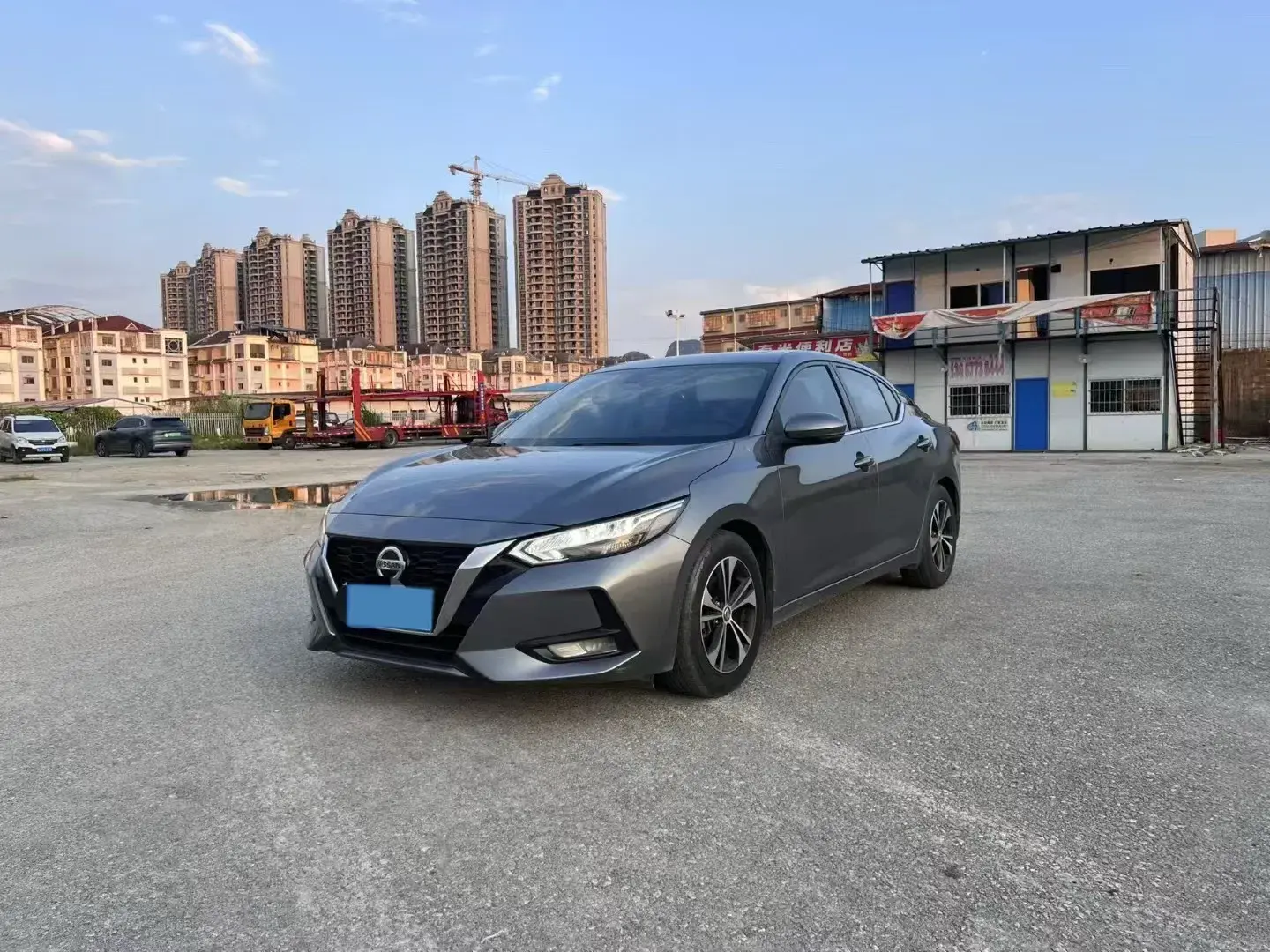 2021 NISSAN SYLPHY view 1