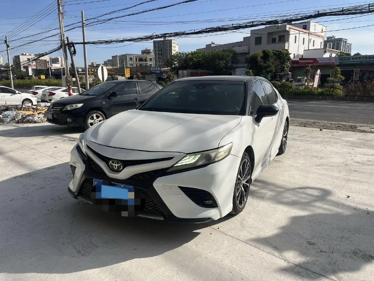 2019 Toyota Camry 2.0L 178HP L4 CVT