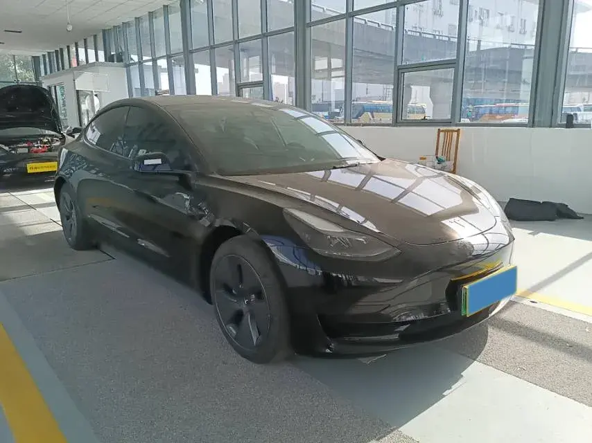 2022 TESLA MODEL thumbnail 3