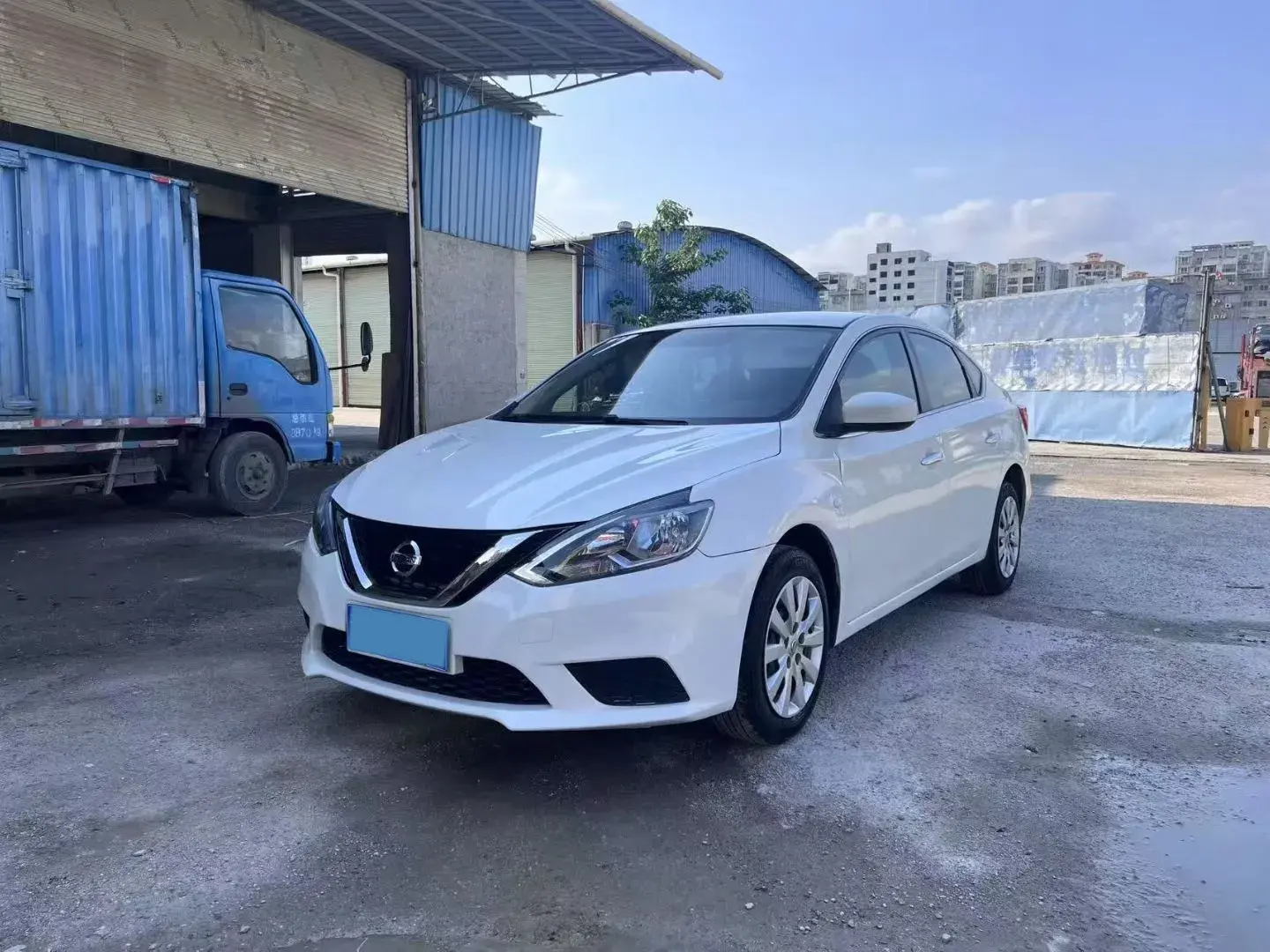 2022 NISSAN SYLPHY view 1