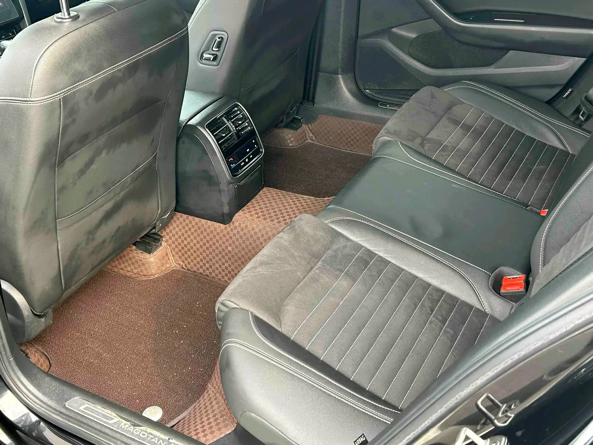 2020 VOLKSWAGEN MAGOTAN thumbnail 4