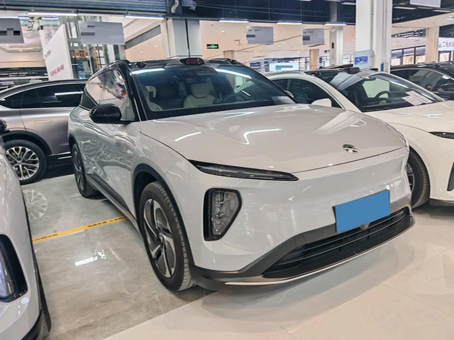 2024 NIO ES6 thumbnail 3