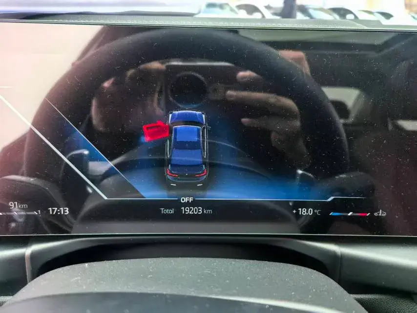 2023 BMW 3 thumbnail 4