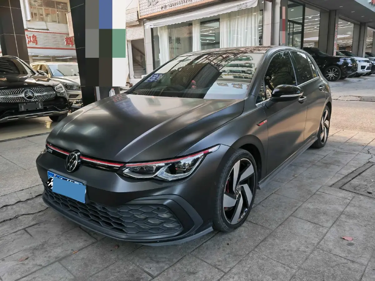 2023 Volkswagen GolfGTI 2.0T 220HP L4 7DCT