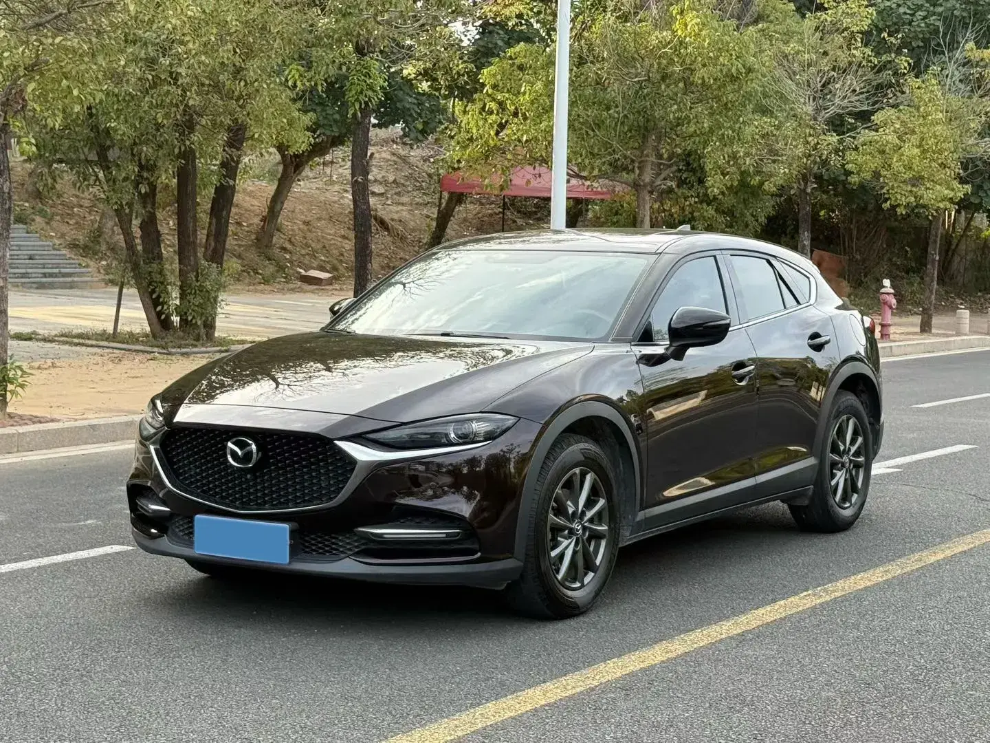 2021 MAZDA CX-4 view 1