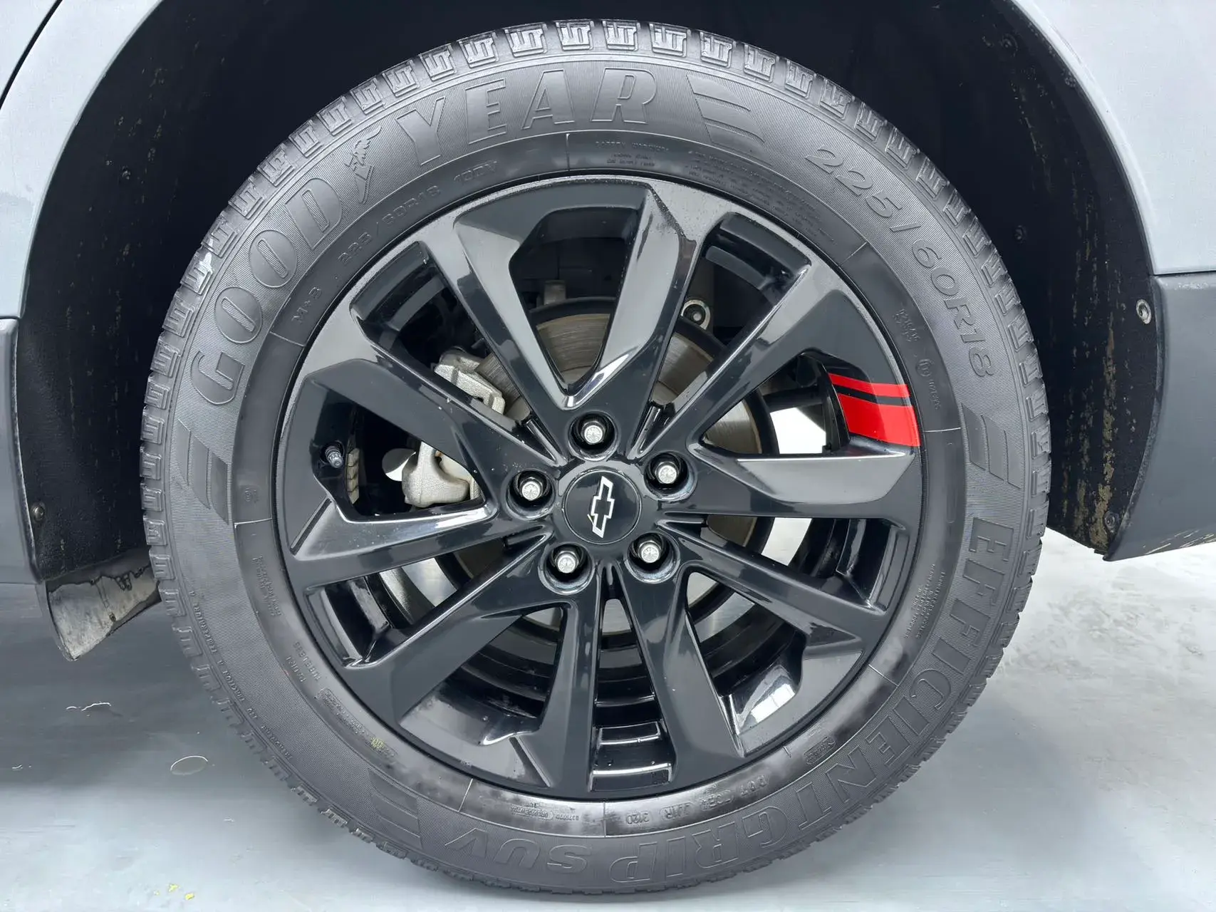2019 CHEVROLET EQUINOX thumbnail 4