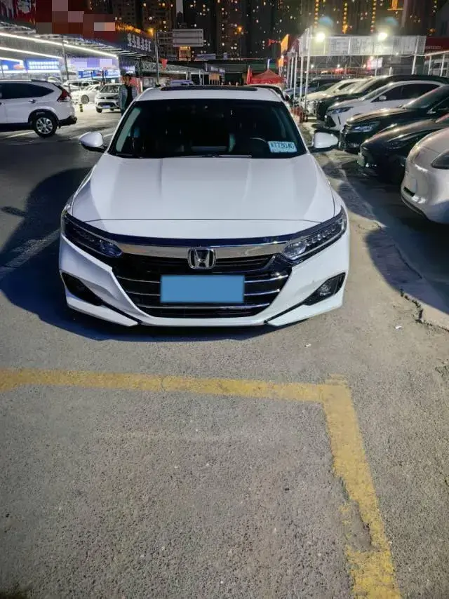 2022 HONDA ACCORD thumbnail 2