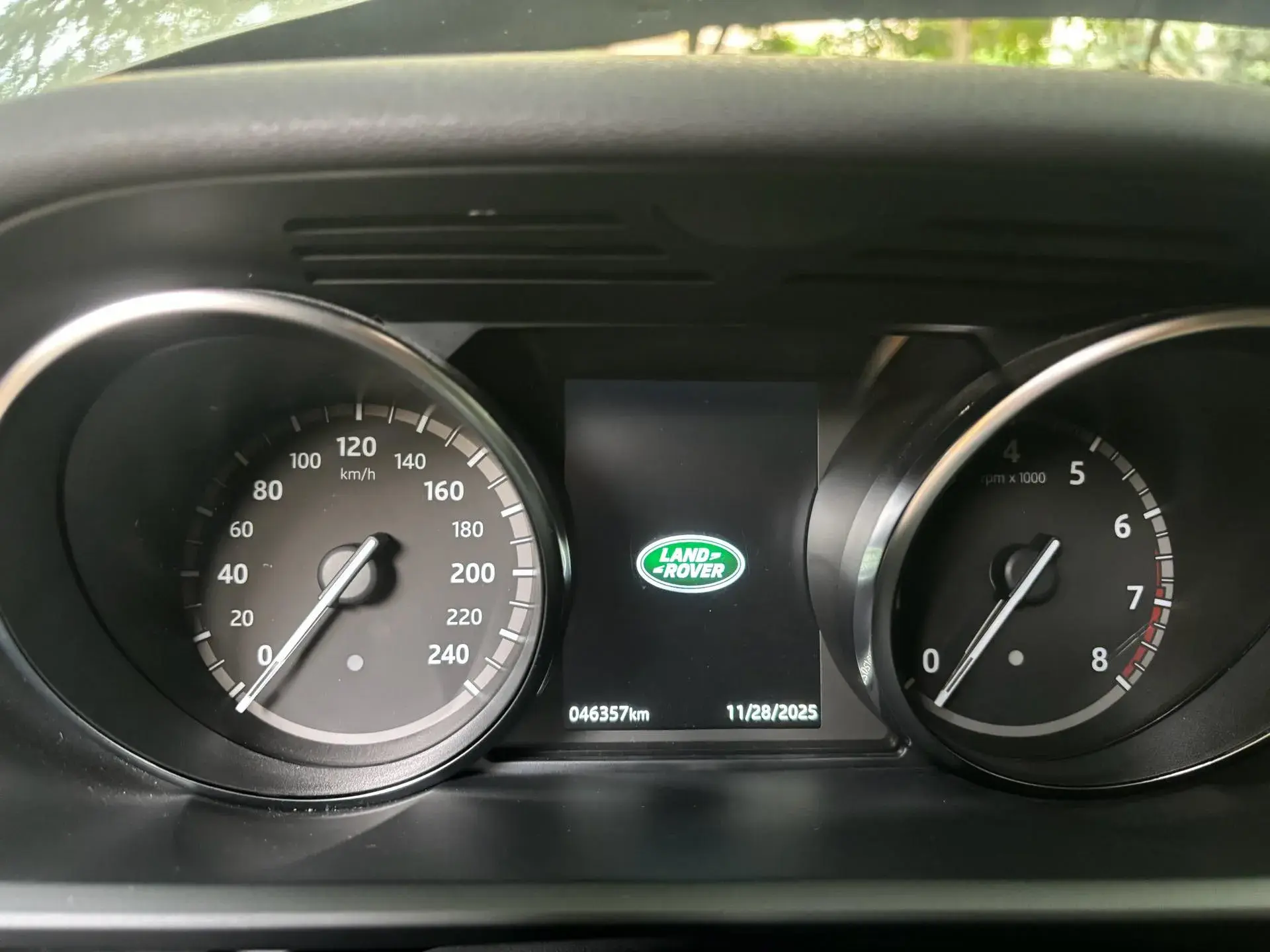 2018 LAND ROVER thumbnail 4