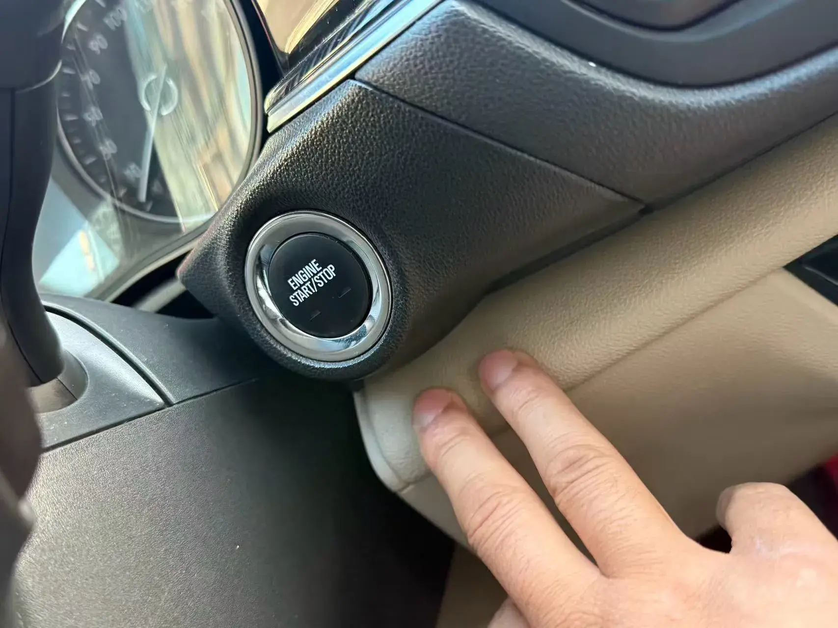 2020 BUICK REGAL thumbnail 2