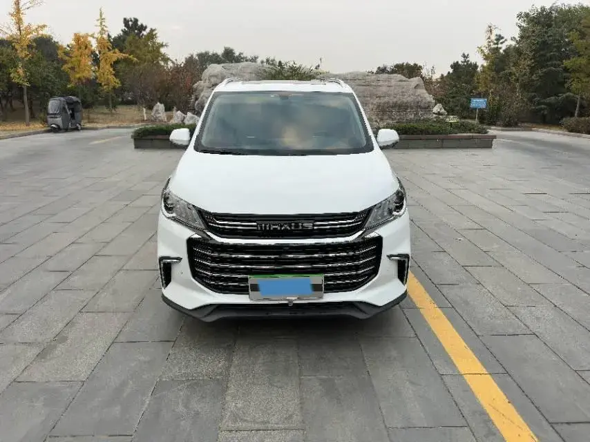 2021 MAXUS G50 thumbnail 2