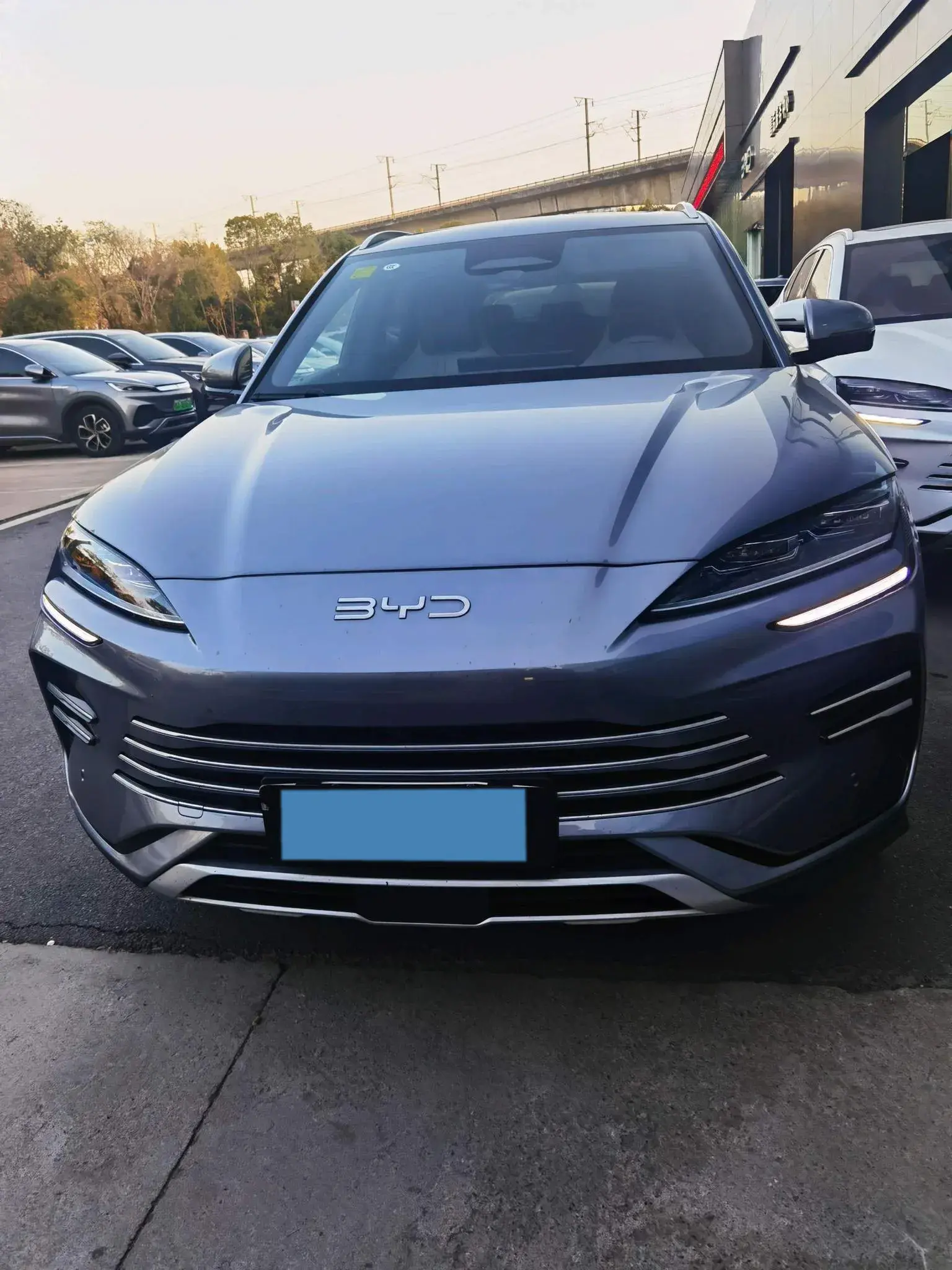 2025 BYD SONG thumbnail 2