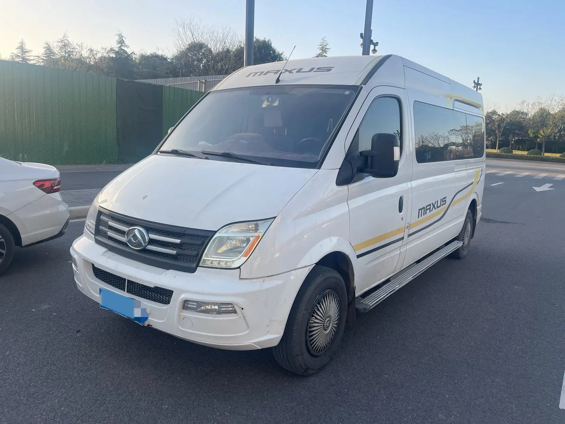 2021 MAXUS XINTU view 1