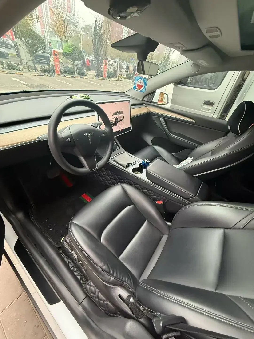 2022 TESLA MODEL thumbnail 3