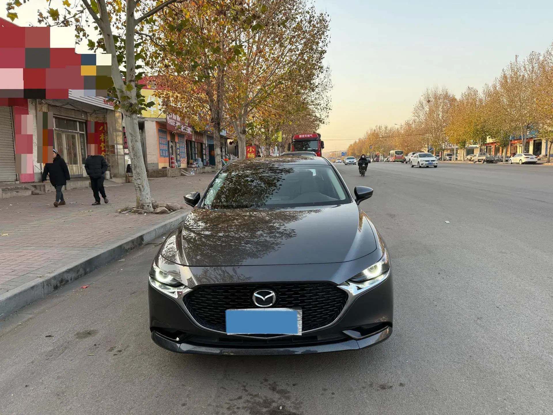 2023 MAZDA 3 thumbnail 3