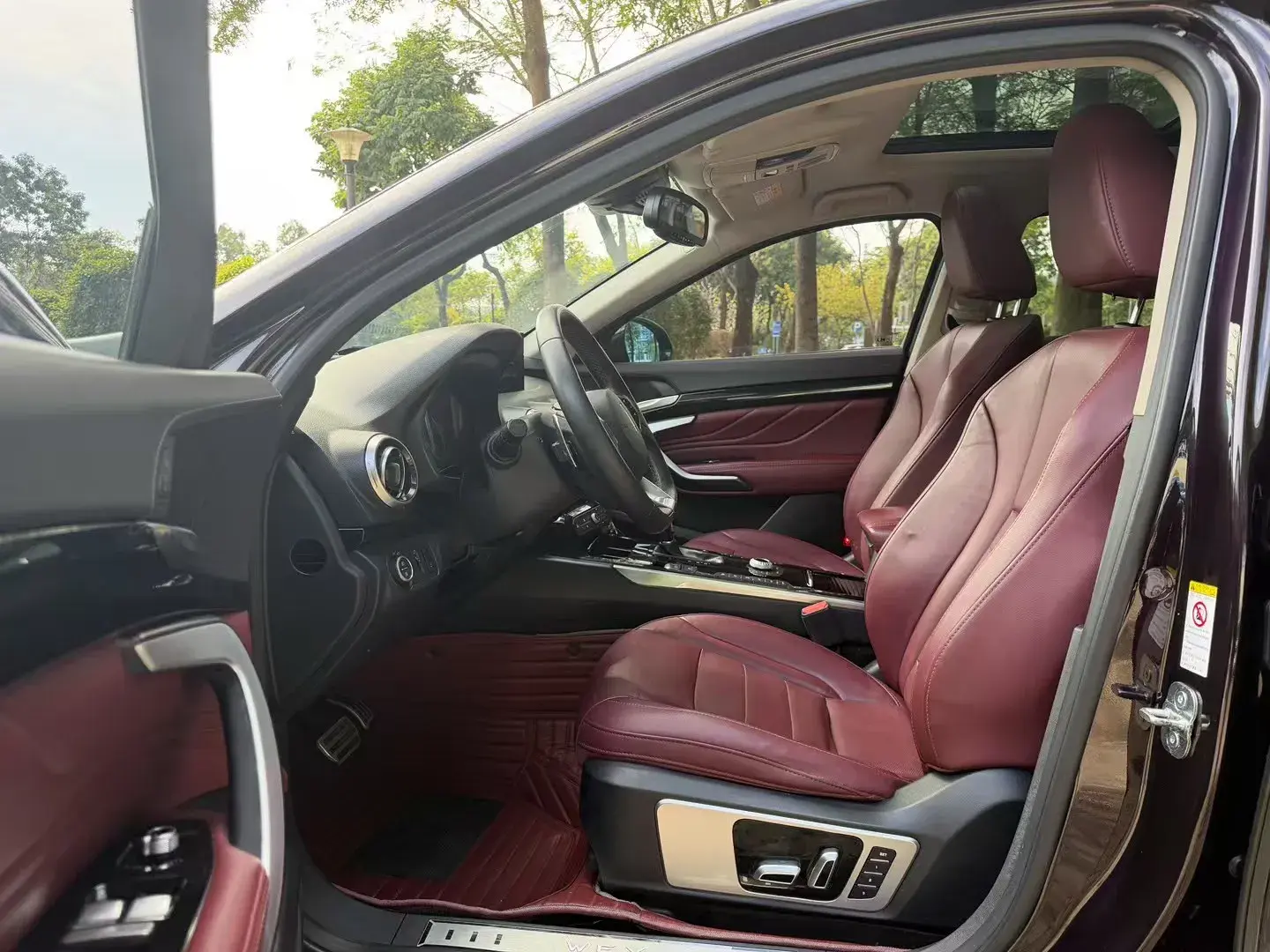 2017 ZOTYE T700 thumbnail 4