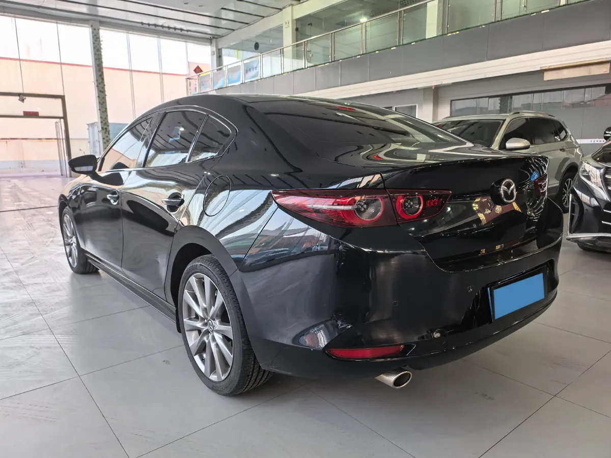 2022 Mazda 3 Axela 2.0L 158HP L4 6AT,autocango,china used car exporter,china ev exporter,chinese used car exporter,chinese used ev exporter