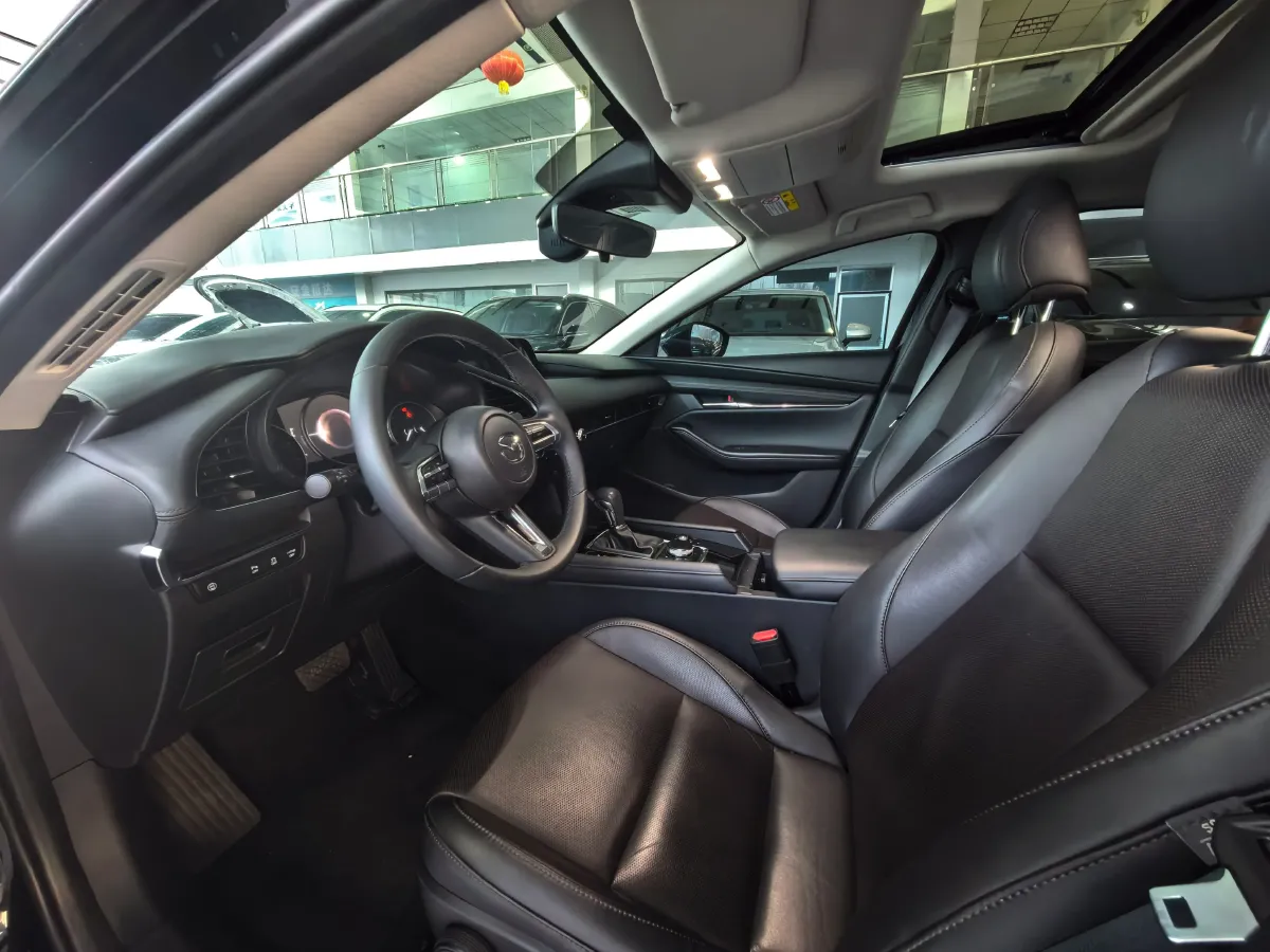 2022 Mazda 3 Axela 2.0L 158HP L4 6AT,autocango,china used car exporter,china ev exporter,chinese used car exporter,chinese used ev exporter