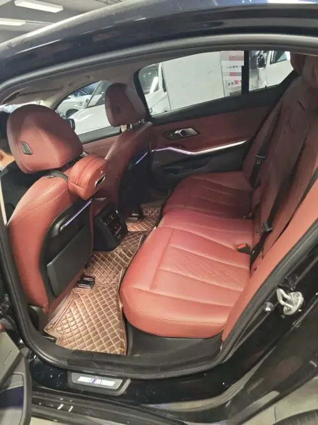 2022 BMW 3 thumbnail 3