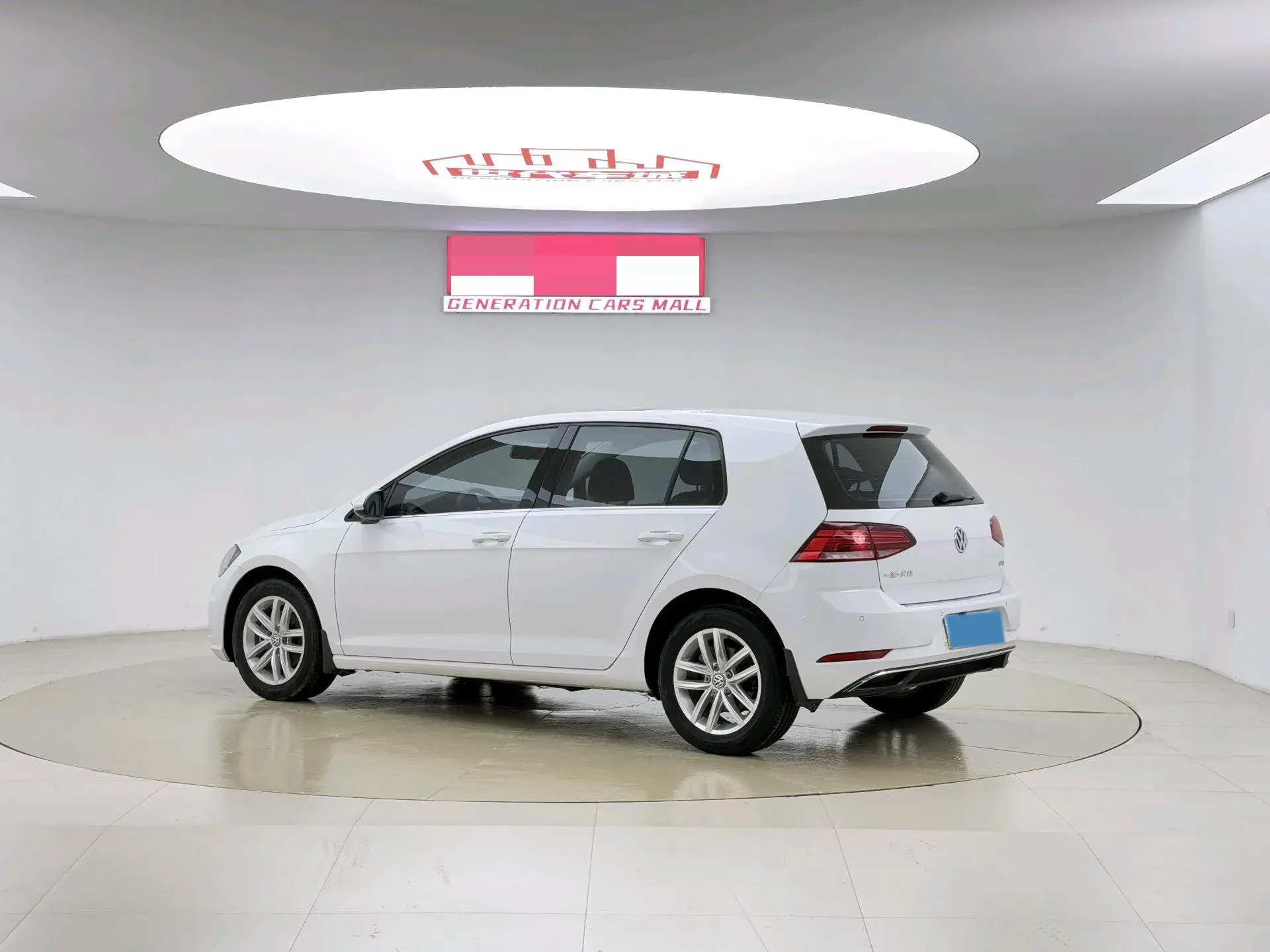 2018 VOLKSWAGEN GOLF thumbnail 4